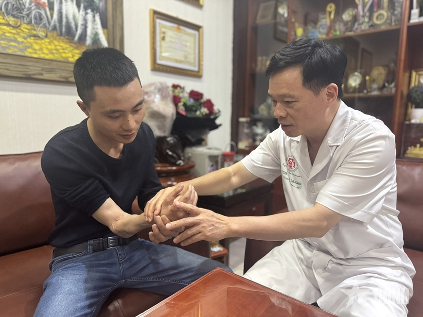 Viện sĩ Viện Hàn lâm khoa học thế giới - Niềm tự hào của ngành Quân y Việt Nam